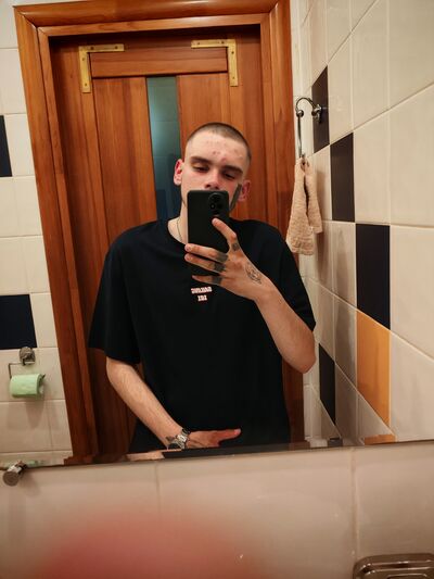  ,   Andrey, 19 ,   