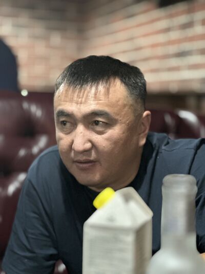  -,   Viktor, 44 ,   ,   , c , 