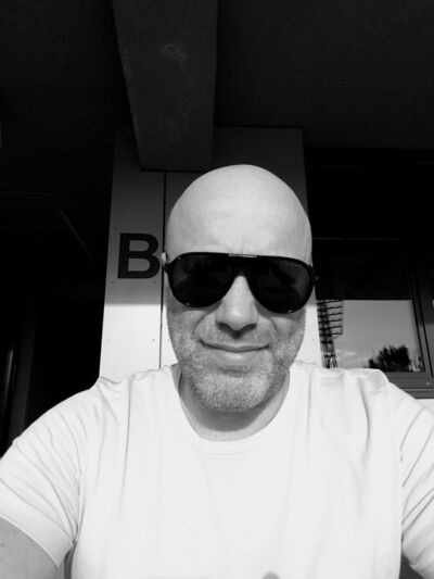  ,   Janis, 56 ,   ,   