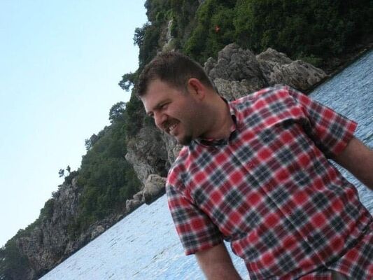  Bodrum,   Hakan, 43 ,   ,   , c 