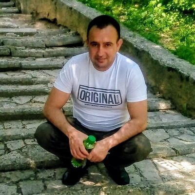  ,   Andrei, 42 ,   ,   , c 