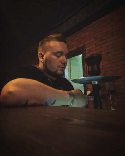  -,   Sanya, 27 ,   ,   