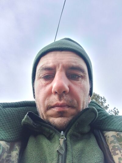  Goddard,   , 33 ,   ,   