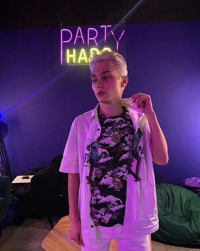  ,   , 21 ,   ,   