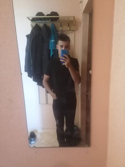  ,   Valera, 20 ,   ,   