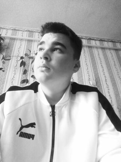  ,   David, 27 ,   