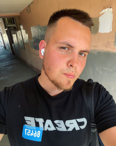  ,   Maksim, 27 ,   ,   