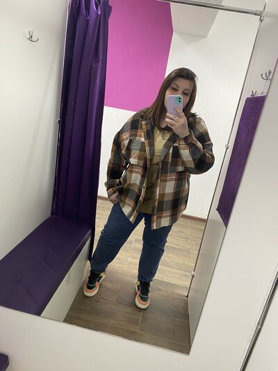  ,   Lana, 33 ,   ,   , 