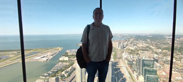  ,   Vlad, 39 ,   ,   , c 