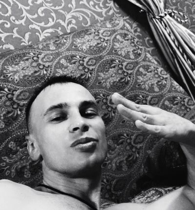  ,   Nik, 35 ,   ,   