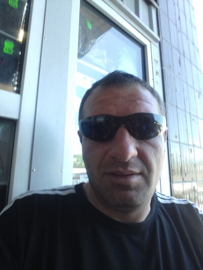  ,   Lasha, 42 ,   ,   , c 