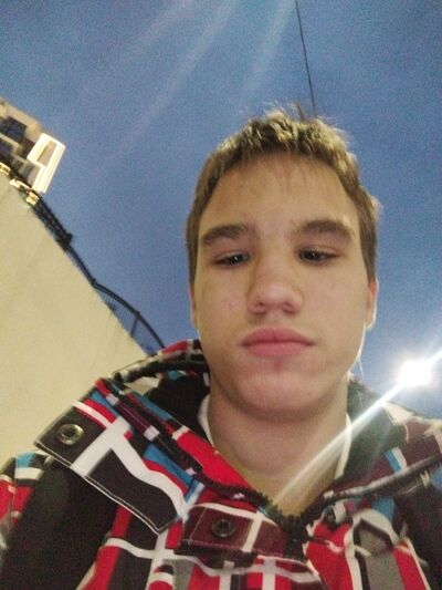  ,   Vova, 19 ,   ,   