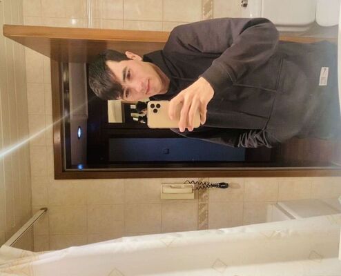  ,   Axell, 25 ,   , 