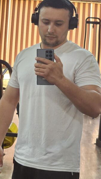  ,   Bekzod, 31 ,   ,   