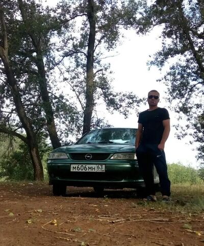  ,   Yury, 40 ,   c 