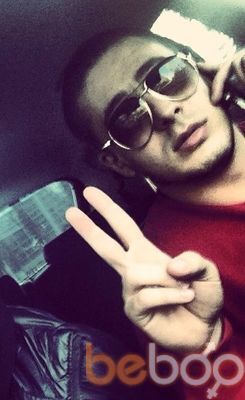  ,   Artur, 34 ,   