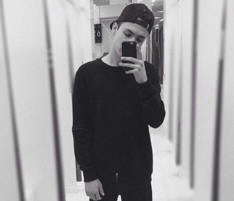  ,   Sergiu, 27 ,  