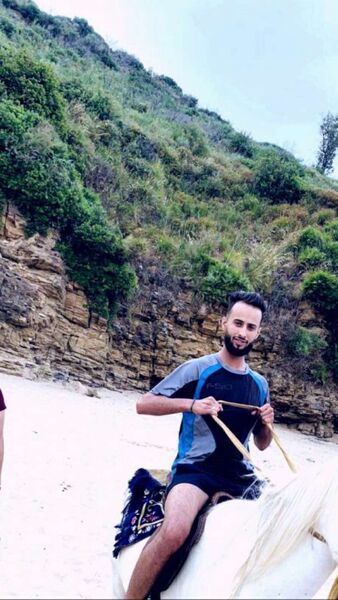  ,   Nezar, 25 ,   ,   
