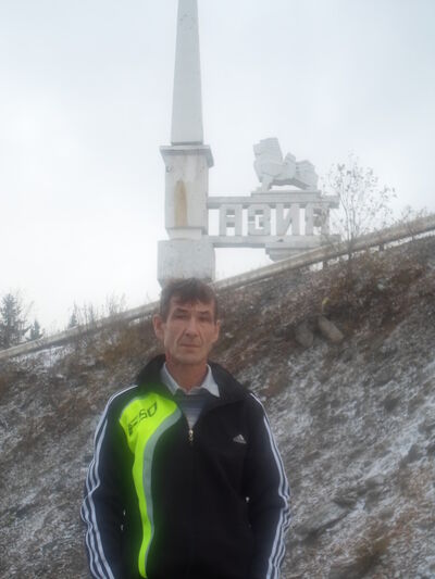  ,   Ildar, 53 ,   