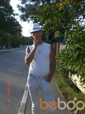  ,   Alex, 52 ,  