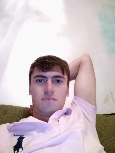 ,   Vardan, 33 ,   ,   