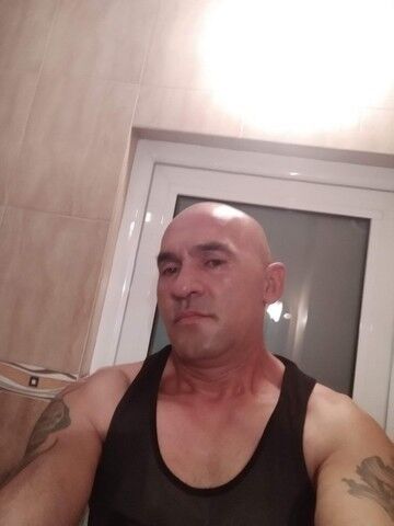  15031522  Nikola, 52 ,    Bansko