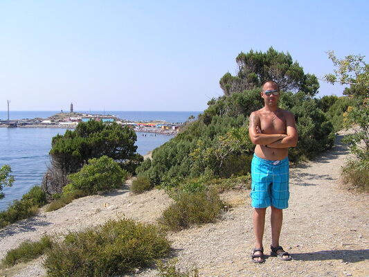  ,   Oleg, 46 ,   ,   , c 