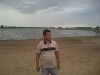  6873762  KARO, 52 ,    