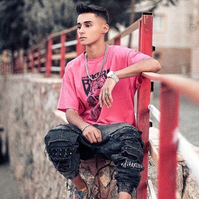  ?,   Artin, 22 ,   ,   