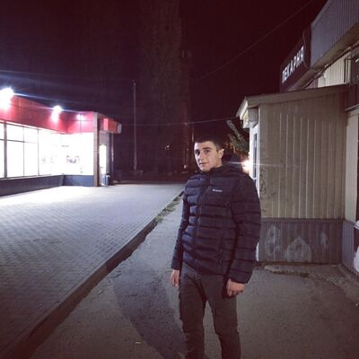  ,   Anatol, 30 ,   ,   , c 