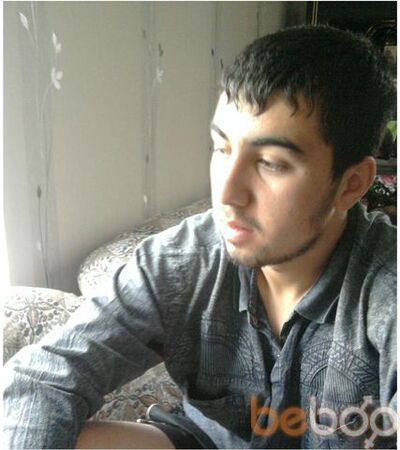  ,   Lolo, 35 ,  
