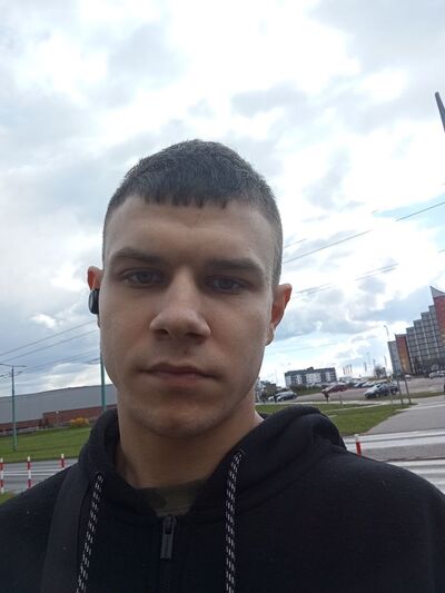  ,   Sasha, 23 ,   ,   