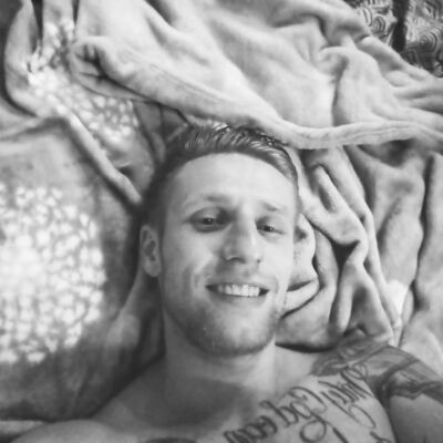  ,   Antoha, 28 ,   ,   , c , 
