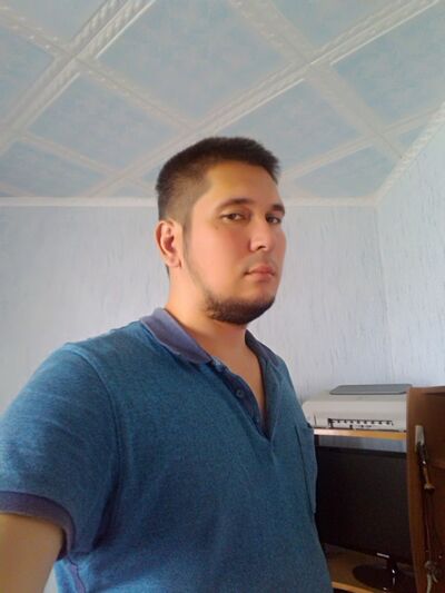  ,   Ruslan, 31 ,   