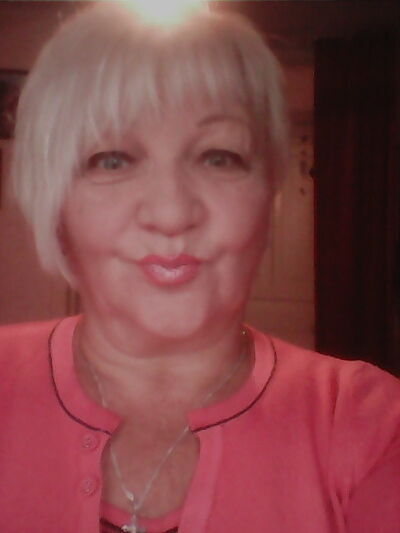  ,   Elena, 62 ,     , c 