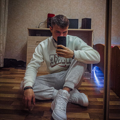  ,   Alexander, 28 ,   ,   , c 