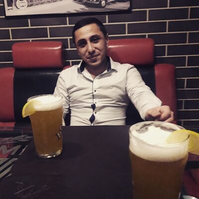 ,   Mexak, 27 ,   ,   , c 
