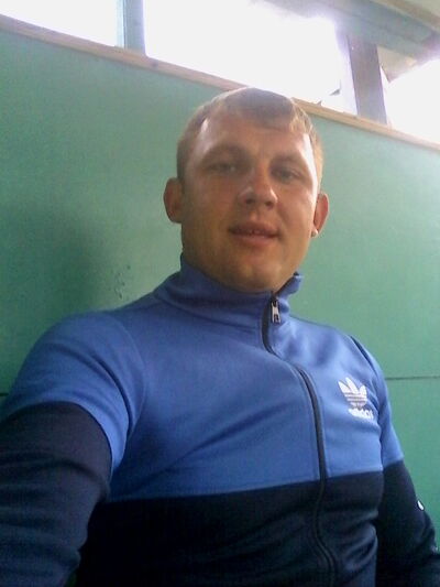  ,   Denis, 38 ,   ,   , c 