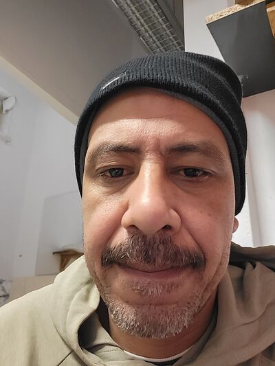  ,   Mohamed, 46 ,   ,   , c 