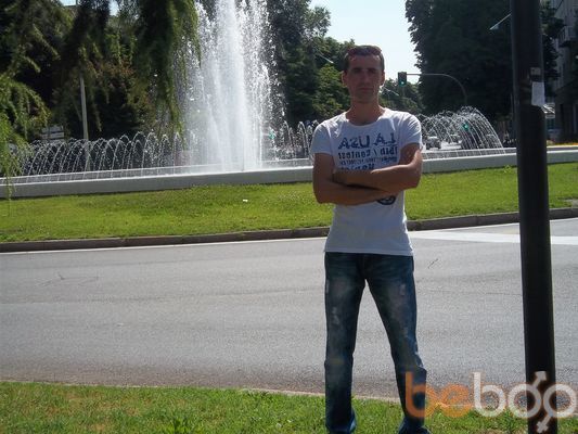  ,   Andry, 40 ,   