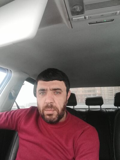  -,   Armen, 37 ,   ,   