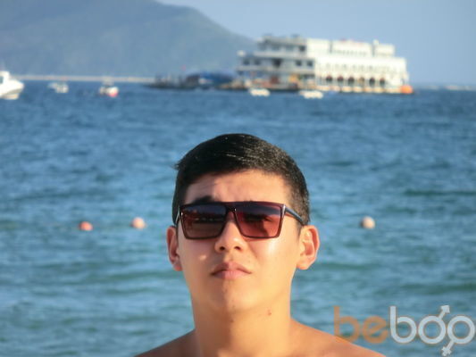  ,   Kaik, 33 ,  