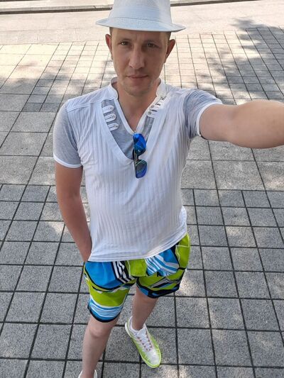  ,   Adam, 41 ,   ,   , 