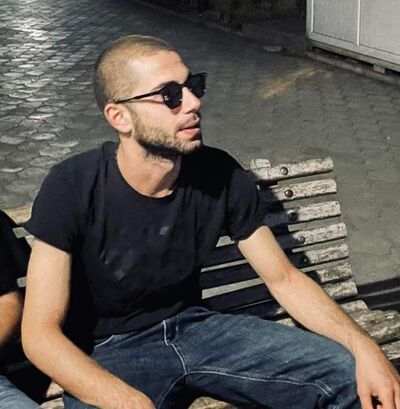  ,   Gio, 25 ,   ,   