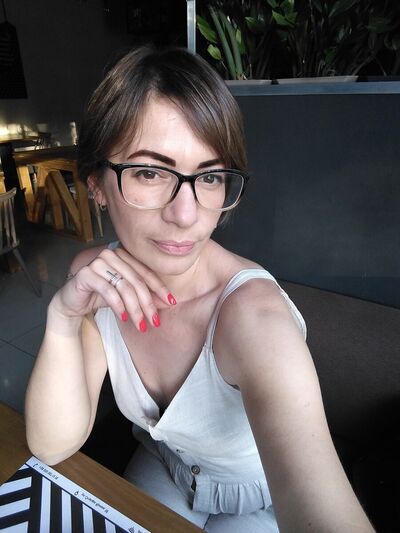  ,   Jana, 46 ,   ,   , c 