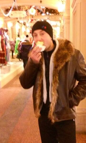  ,   Petr, 35 ,   