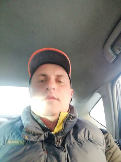  ,   Davit, 50 ,   ,   