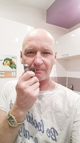  ,   Anton, 54 ,   ,   , c 