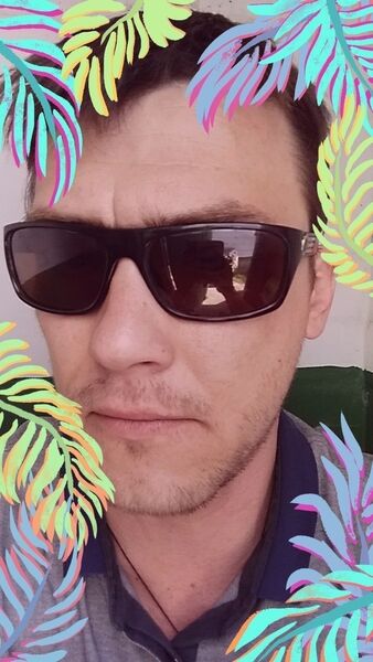  ,   Vadim, 40 ,   