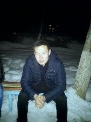  ,   Dani, 32 ,   